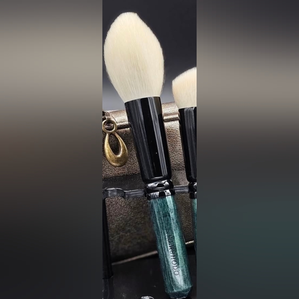 Hakuhodo J103 Short Handle Special Edition Fude Japan Makeup Brush